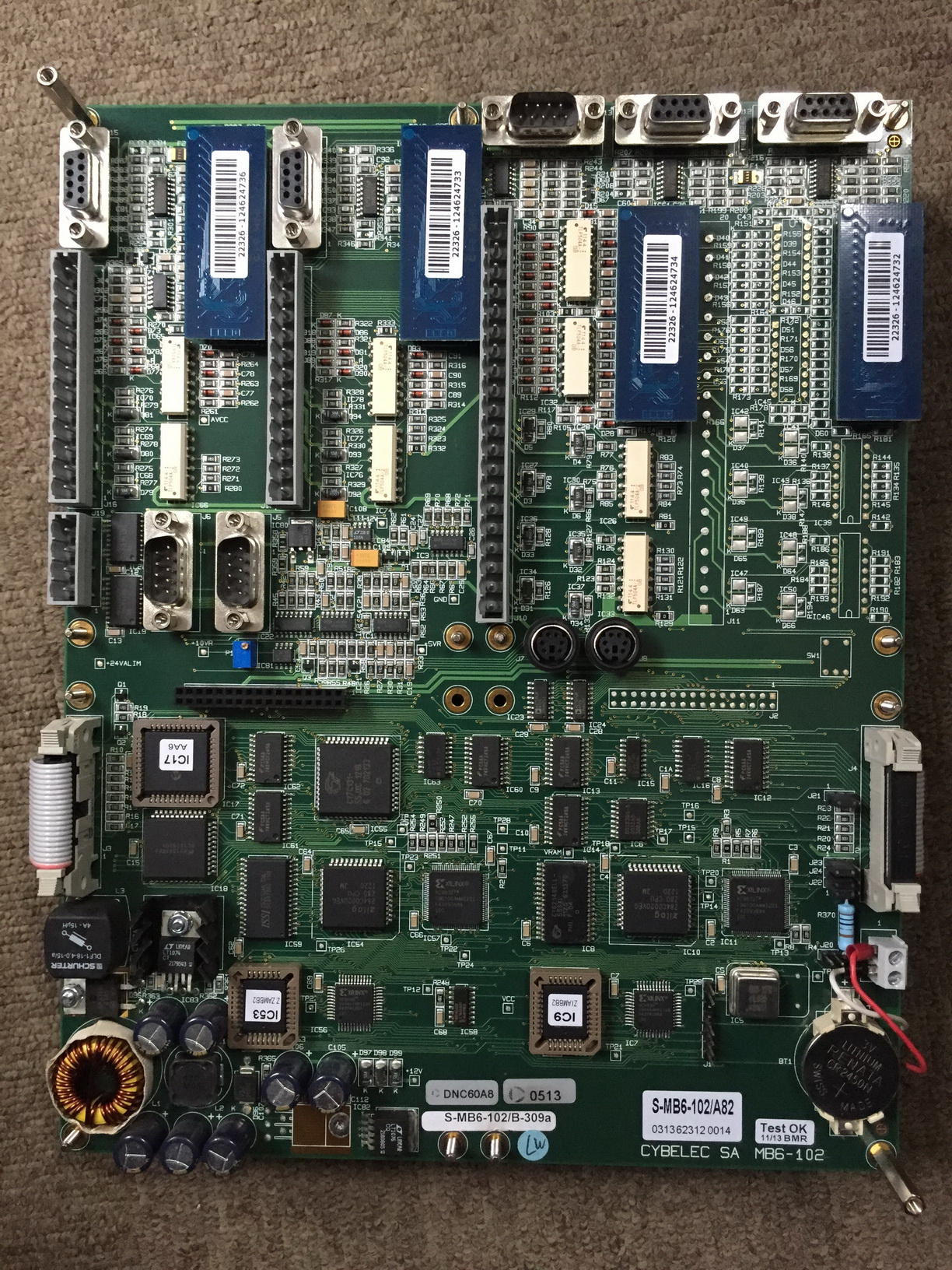 1-161119124Z60-L_resize.jpg